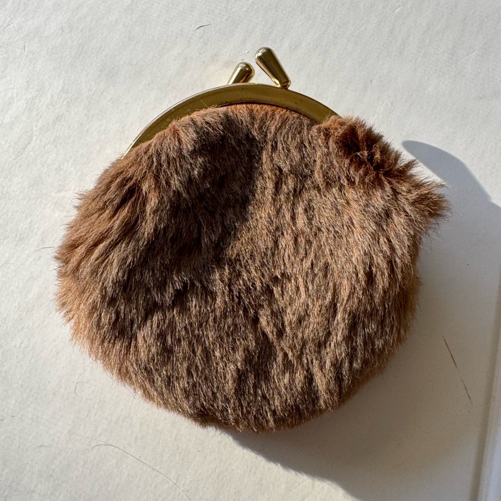 Genuine Kangaroo fur brown Coin Purse kiss lock closure